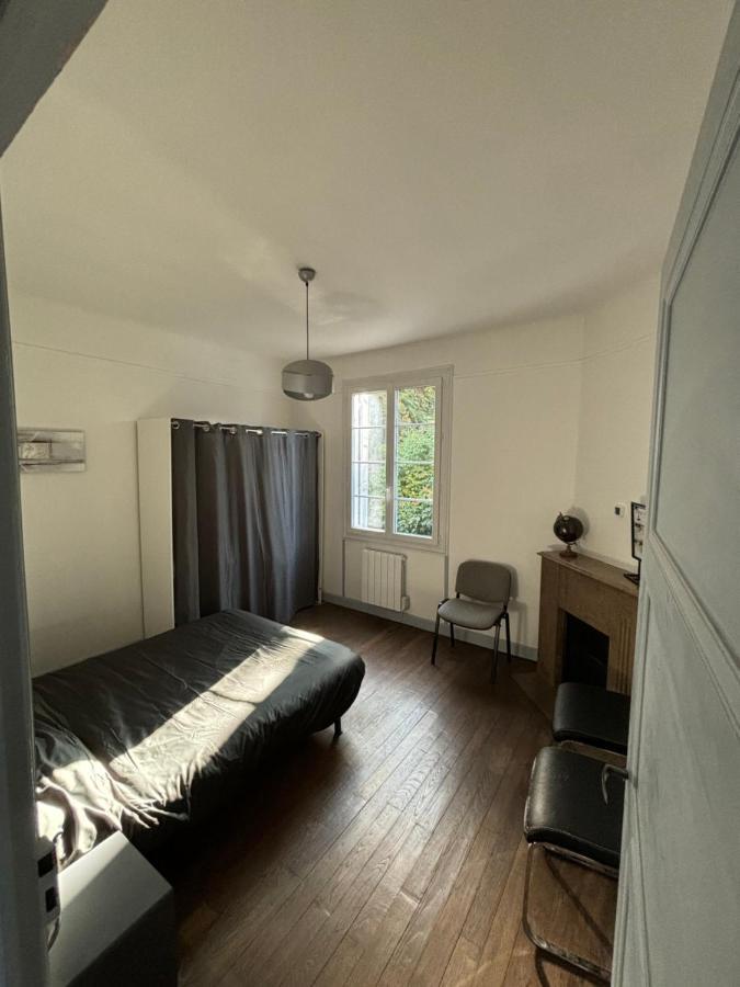 Maison De Village 4 Chambres Neuvy-sur-Loire Экстерьер фото